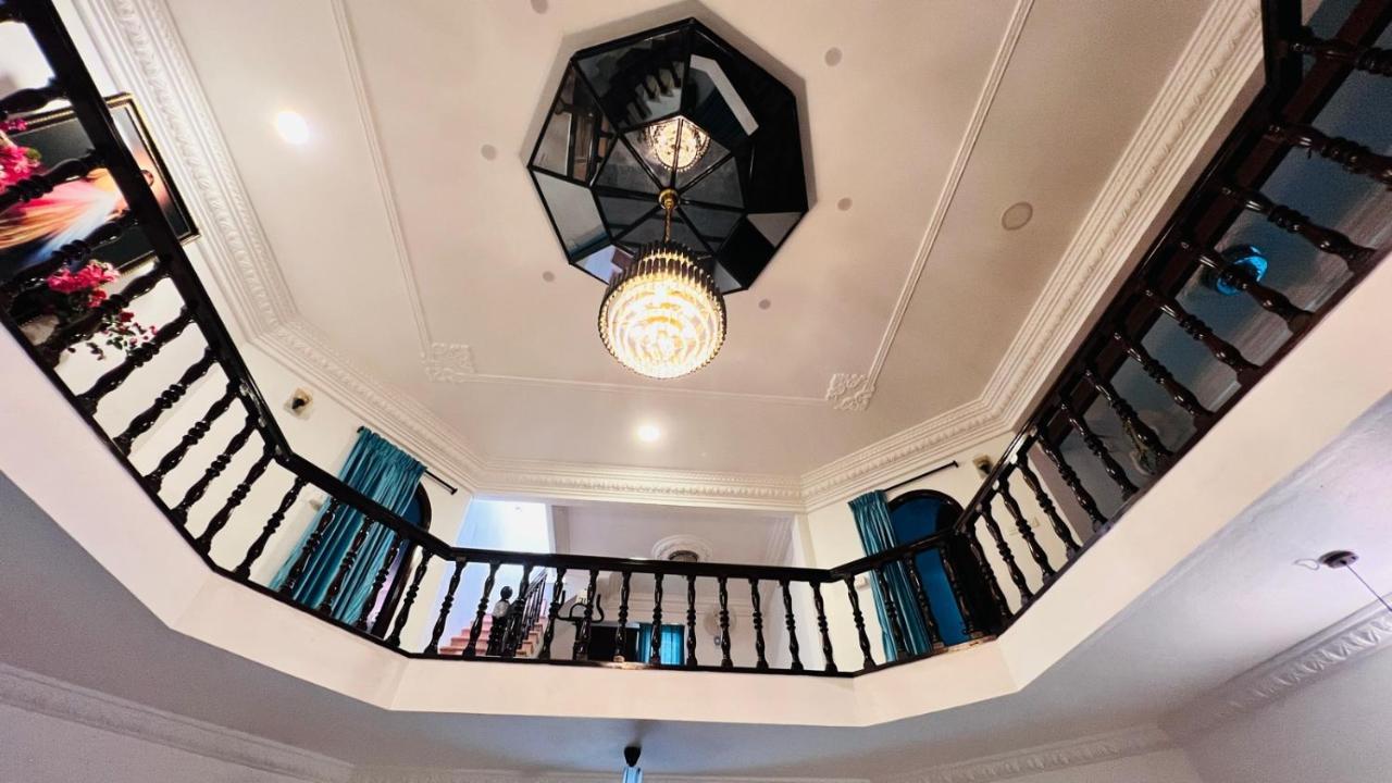 Villa Celeste Пондичери Екстериор снимка