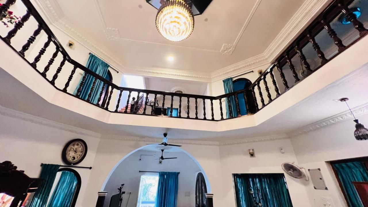 Villa Celeste Пондичери Екстериор снимка
