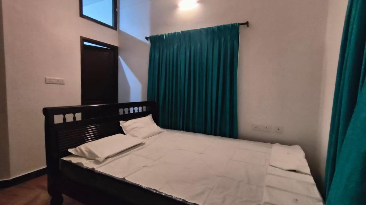 Villa Celeste Пондичери Екстериор снимка